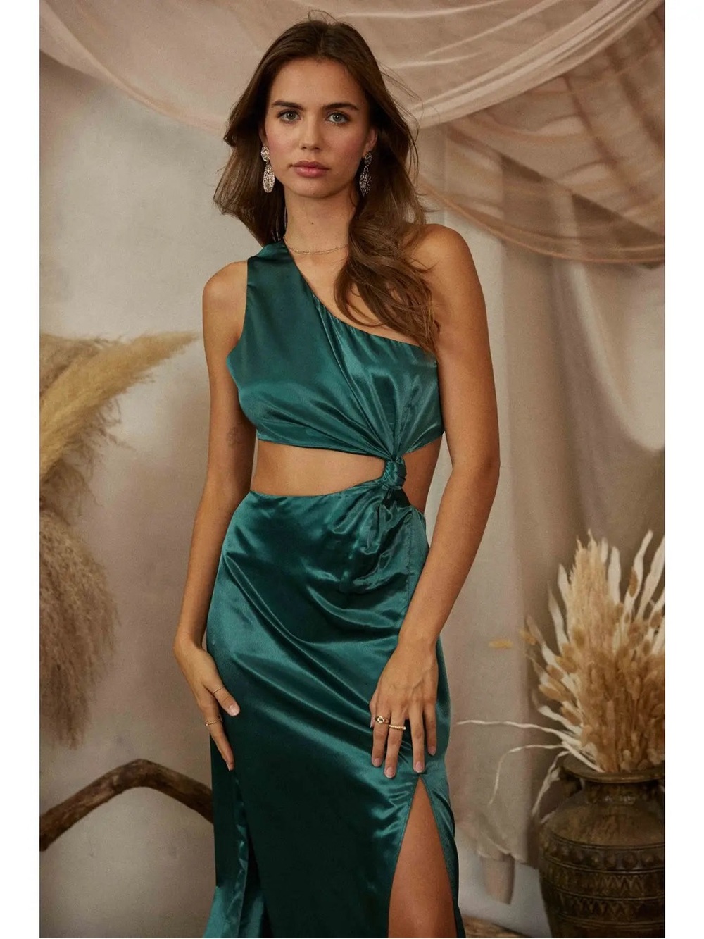 One-Shoulder Emerald Green Satin Cutout Dress
